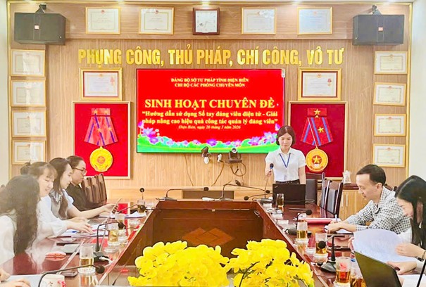 Chi bộ Các phòng chuyên môn tổ chức sinh hoạt chuyên đề quý I năm 2026