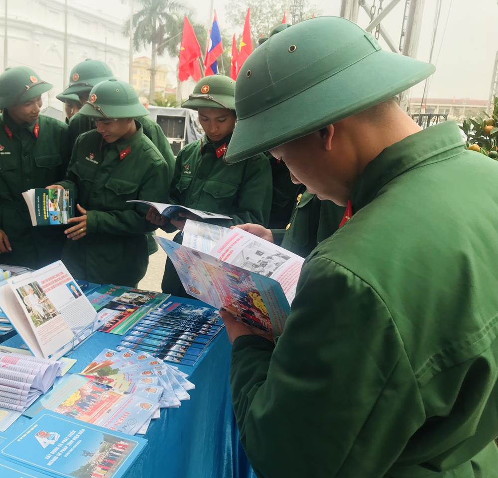 Bản tin Tư pháp Điện Biên tham gia Hội báo Xuân Giáp Thìn năm 2024