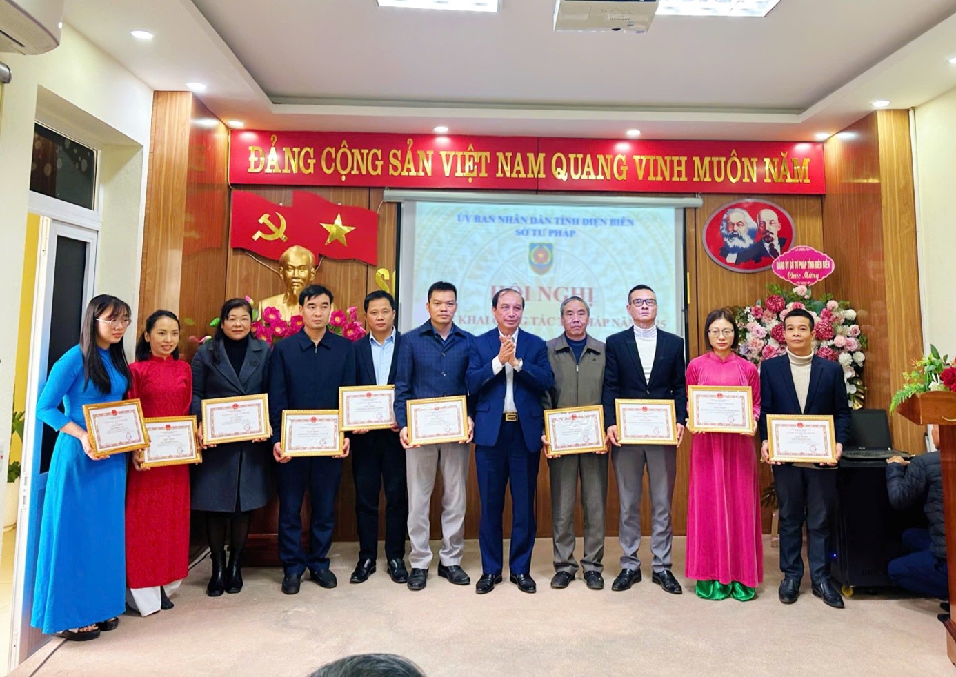 HN-Tang-GK.jpg