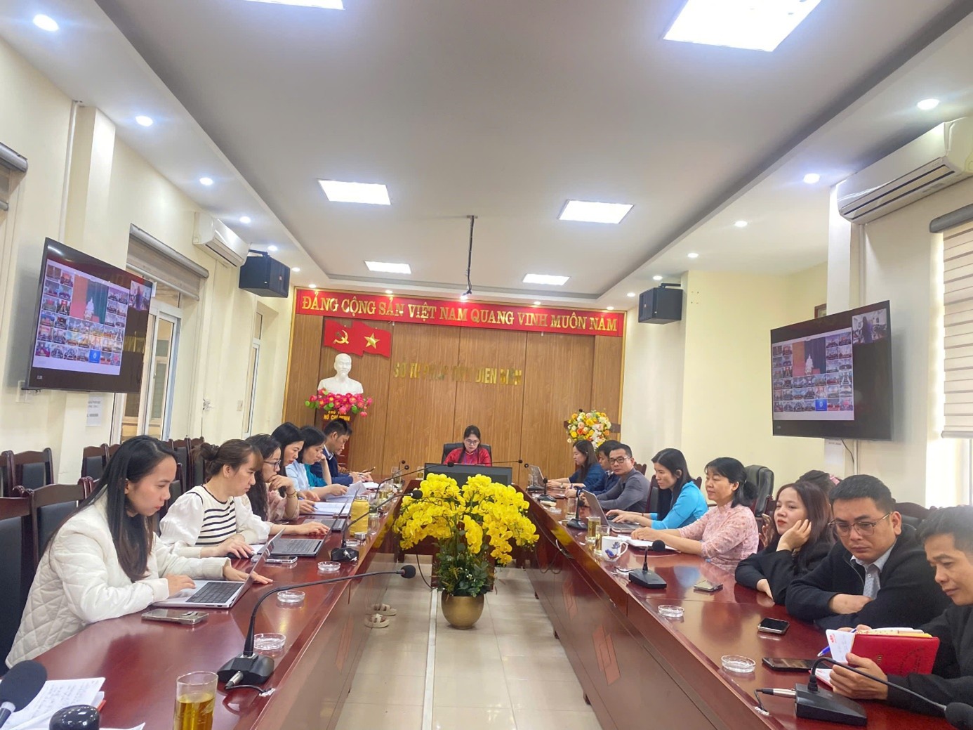 Sở Tư pháp tham dự Hội nghị trực tuyến quán triệt các văn bản của Trung ương, Tỉnh ủy và phát động phong trào thi đua học tập và làm theo tư tưởng, đạo đức, phong cách Hồ Chí Minh năm 2026