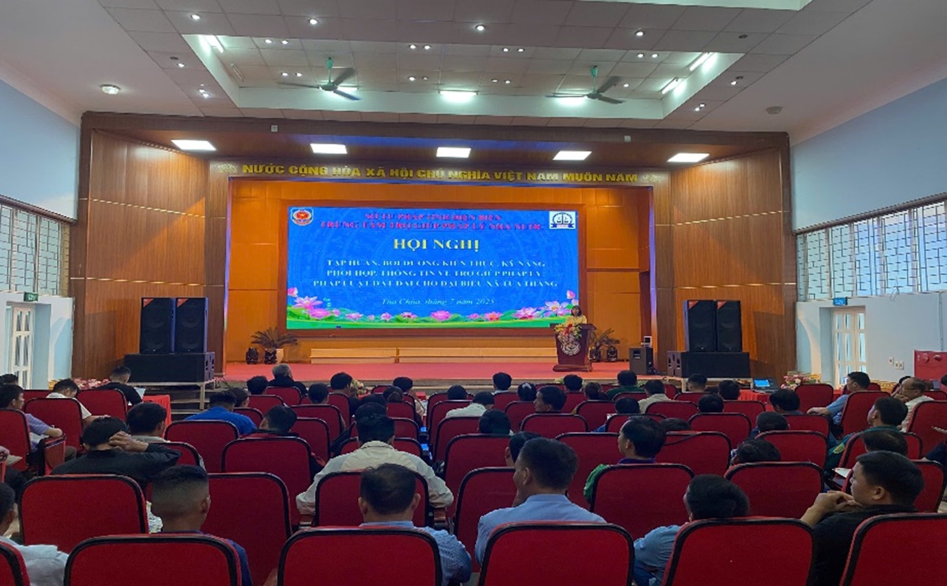Trung tâm TGPL nhà nước tỉnh Điện Biên tổ chức Hội nghị tập huấn bồi dưỡng kiến thức pháp luật về trợ giúp pháp lý; kỹ năng phối hợp, thông tin về trợ giúp pháp lý; pháp luật đất đai cho đại biểu thuộc xã Tủa Thàng