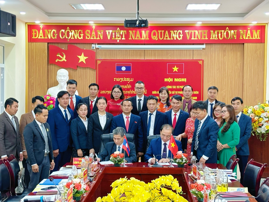 Hội nghị và ký kết biên bản ghi nhớ hợp tác giữa Sở Tư pháp tỉnh Điện Biên và Sở Tư pháp tỉnh Phông Sa Lỳ (Nước CHDCND Lào)
