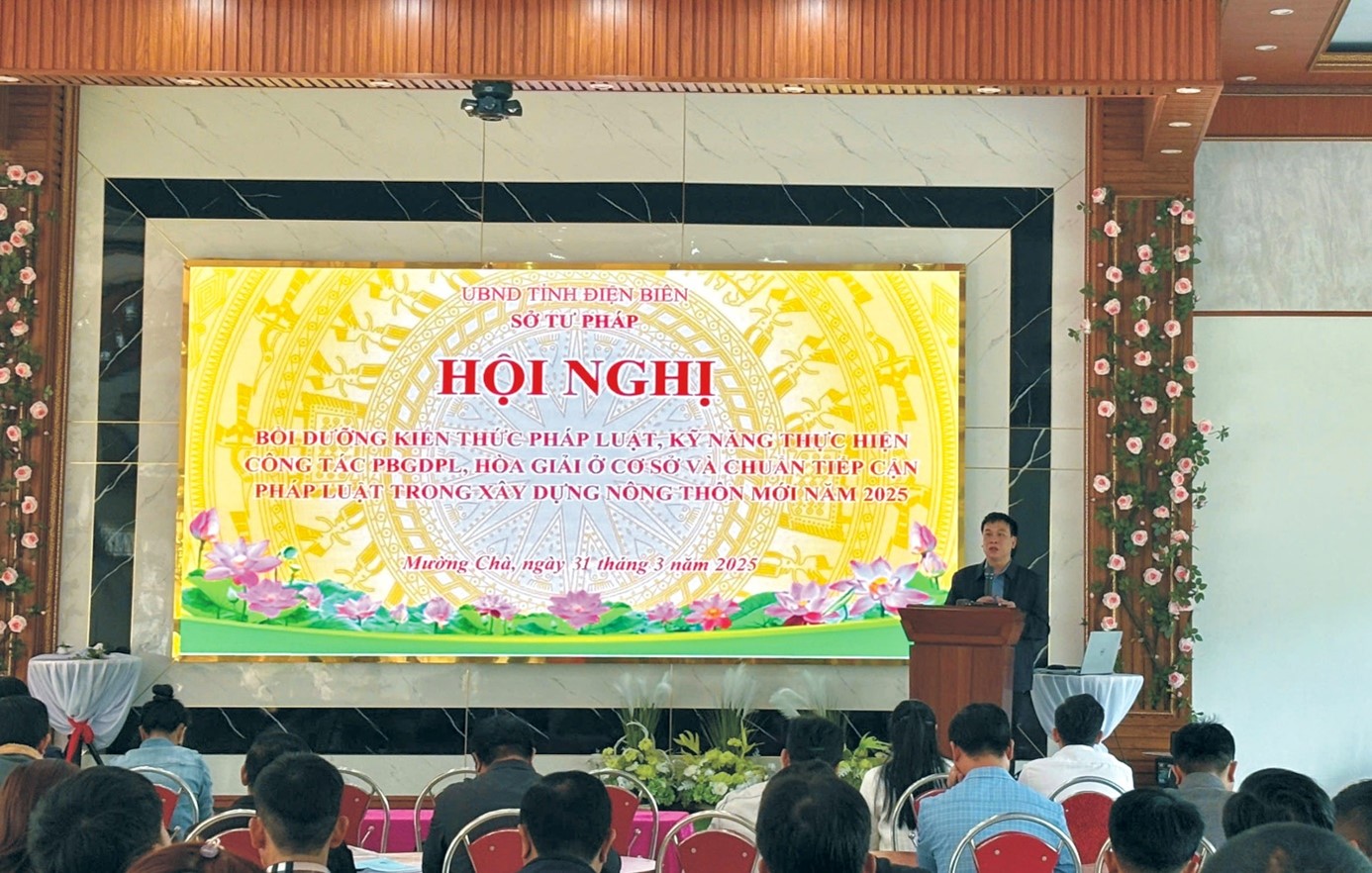 Sở Tư pháp tổ chức Hội nghị bồi dưỡng kiến thức pháp luật, kỹ năng thực hiện công tác phổ biến, giáo dục pháp luật, hoà giải ở cơ sở và đánh giá, công nhận cấp xã đạt chuẩn tiếp cận pháp luật trong xây dựng nông thôn mới năm 2025