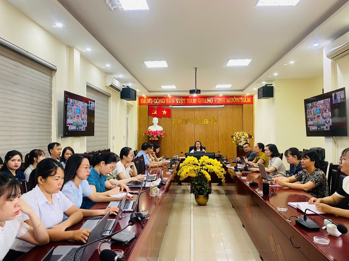 Sở Tư pháp tham gia Hội nghị Báo cáo viên cấp tỉnh tháng 5/2025 bằng hình thức kết nối trực tuyến