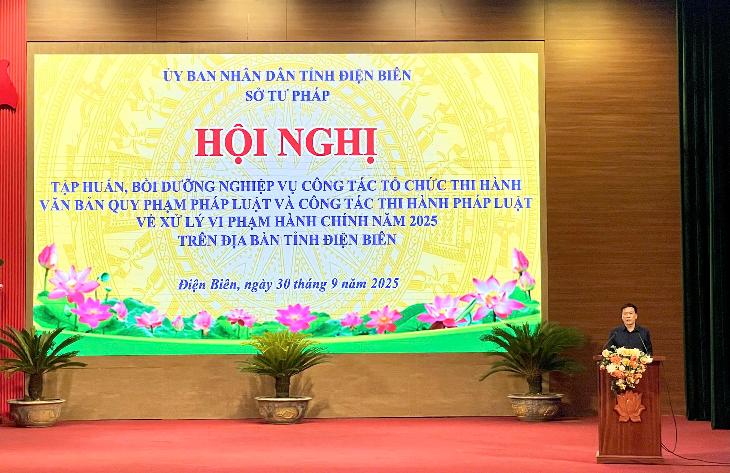 Hội nghị tập huấn, bồi dưỡng nghiệp vụ công tác tổ chức thi hành văn bản quy phạm pháp luật và công tác thi hành pháp luật về xử lý vi phạm hành chính năm 2025
